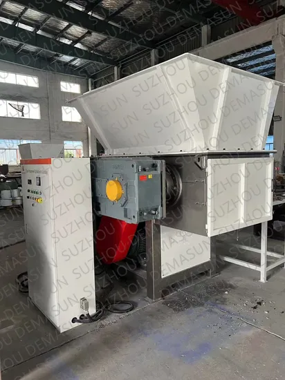 Powerful Crusher Machinery Plastic Pipe Crushing Machine for Construction and Recycling Needs 